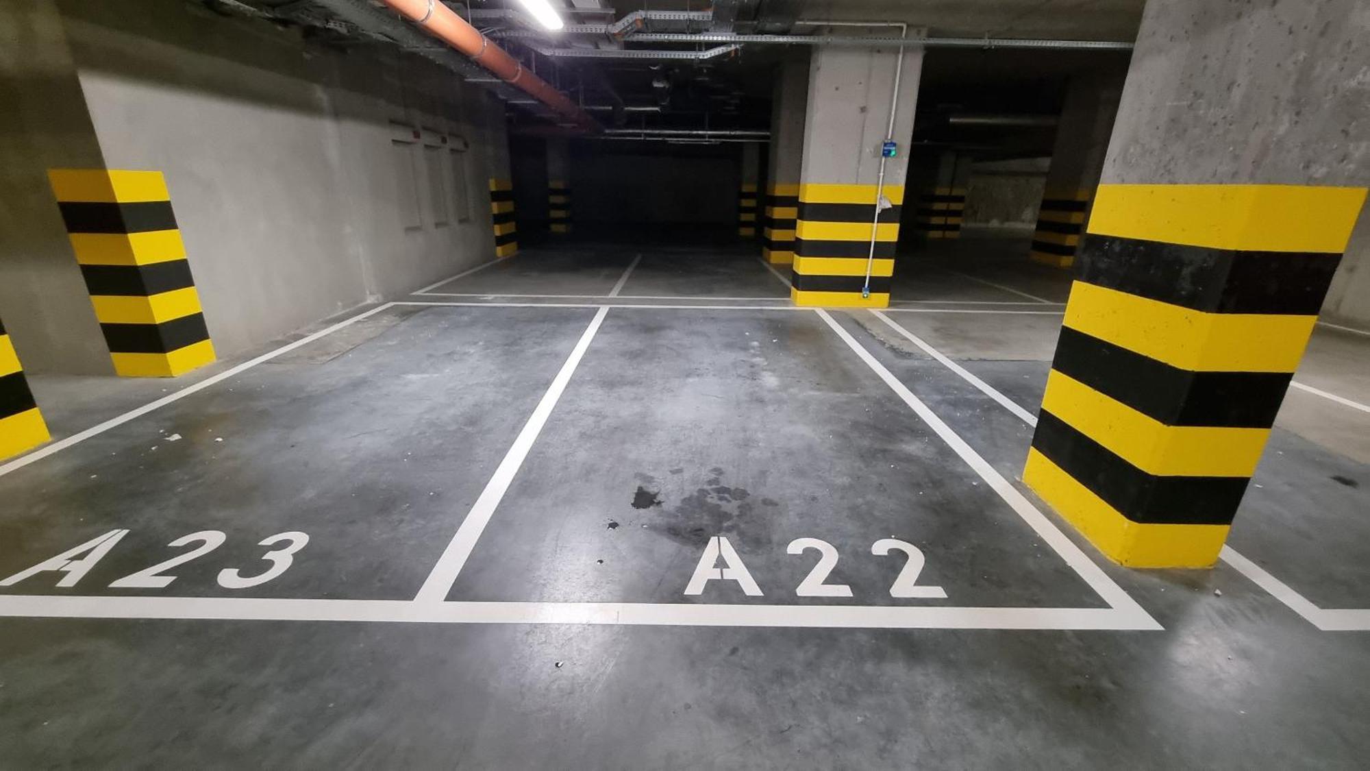 Apartment Q Pl 2 Lub 3 Pokojowe Klimatyzowane Przy Manufakturze Z Garazem Gratis, Fv